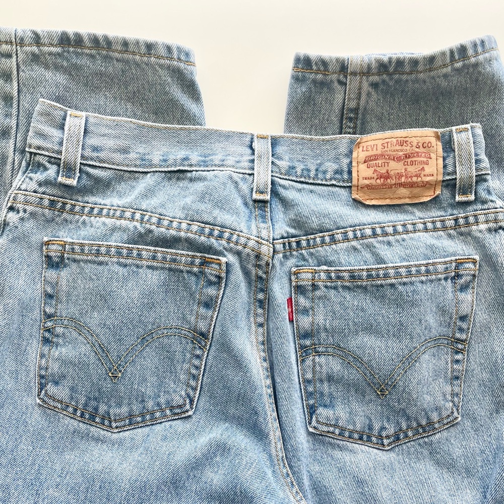 Vintage Levi’s 550 Women’s Fit 14.5” Waist